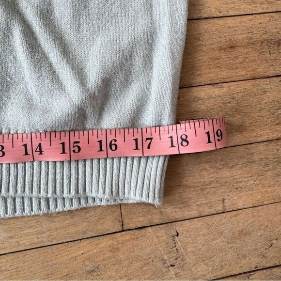 Le Serein sweater , size large. - Picture 6 of 7